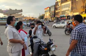 मास्क जागरुकता पखवाड़े के दौरान निशुल्क सैफ्टी मास्क वितरण किसने किया ?