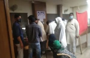 उपमंडल की तहसील में रात के समय हो रहीं रजिस्ट्रियां