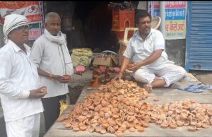 मिट्टी के दीयों से दिवाली से जगमग होंगे गांव – गांव में घर, मंदिर और चौपाल