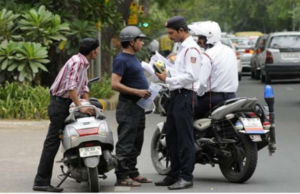 सस्ता हेलमेट पहनकर निकले तो होगा 1000 का चालन