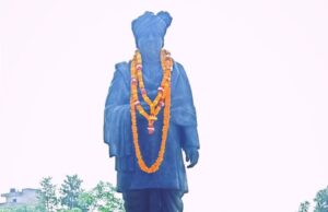 ताऊ देवीलाल को अर्पित कि श्रद्धाजलि