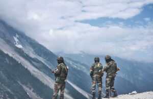 जानिए – भारतीय सेना ने 3 हफ्ते में एलएसी के पास कितनी नई चोटियों पर कब्जा किया, पढिये पूरी रिपोर्ट http://aawazkesari.in/