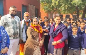 किसने कहां पर बच्चों को गरम कपड़े वितरित किए