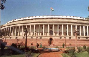 जानिए ! मानसून सत्र में कितने विधेयक पेश करेगी केंद्र सरकार और विपक्ष क्या मुद्दे उठाएगा