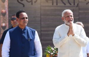 गुजरात: मुख्यमंत्री विजय रुपाणी ने दिया इस्तीफा, थोड़ी देर में करेंगे प्रेस कॉन्फ्रेंस