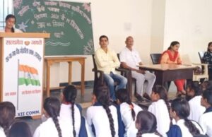 स्कूल में हिंदी पखवाड़े का हुआ शुभारंभ