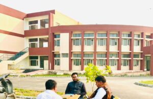 राजकीय कन्या महाविद्यालय बडोली में नहीं कोई प्रोफ़ेसर, ग्रामीण जड़ सकते हैं ताला