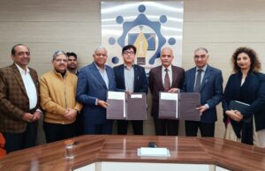 श्री विश्वकर्मा कौशल विश्वविद्यालय और सेवा साधना एवं ग्राम विकास केंद्र के बीच हुआ एमओयू