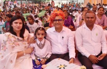 बच्चों के चहुंमुखी विकास में सहायक सिद्ध हो रहे बाल महोत्सव : उपायुक्त