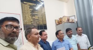 राजकीय अध्यापक संघ -70 हरियाणा शिष्टमंडल जिला शिक्षा अधिकारी अशोक कुमार बघेल से मिला